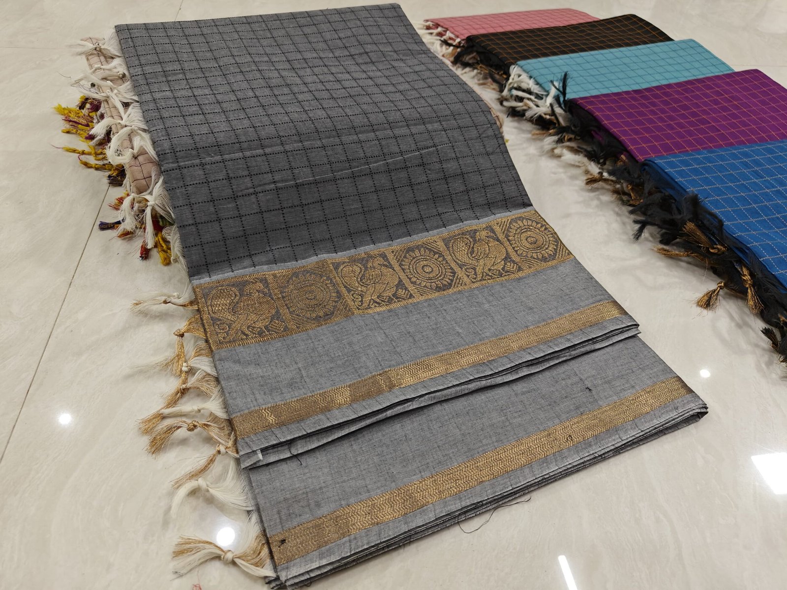 Handloom Kanchi Cotton Saree – Charcoal Grey