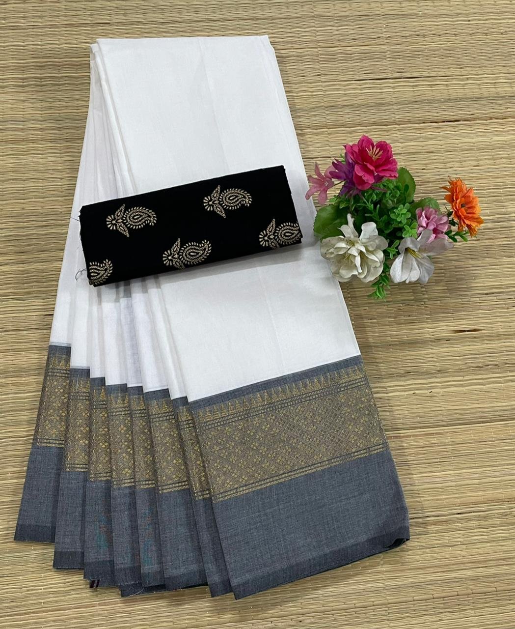 Handloom Kanchi Cotton Saree - White with Grey Border