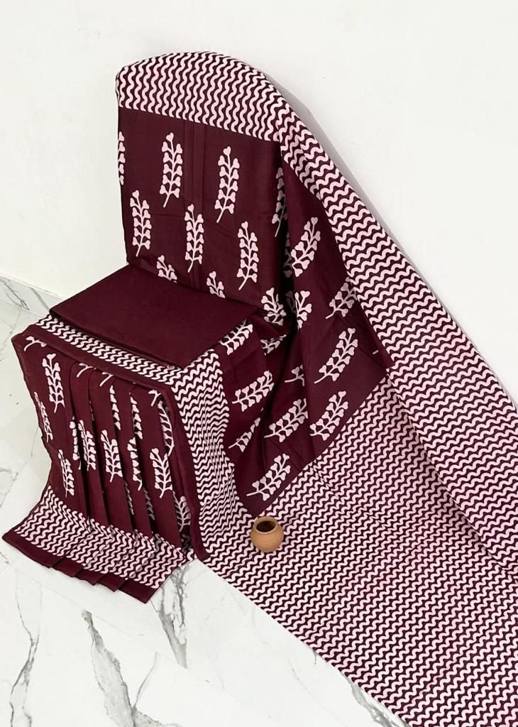 Mul Mul Cotton Saree - Maroon