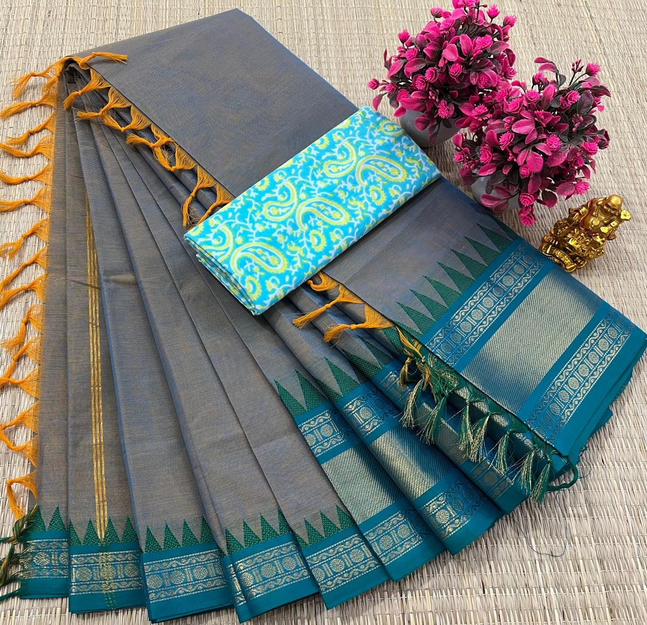 Kanchi Cotton Plain Saree - Steel Grey