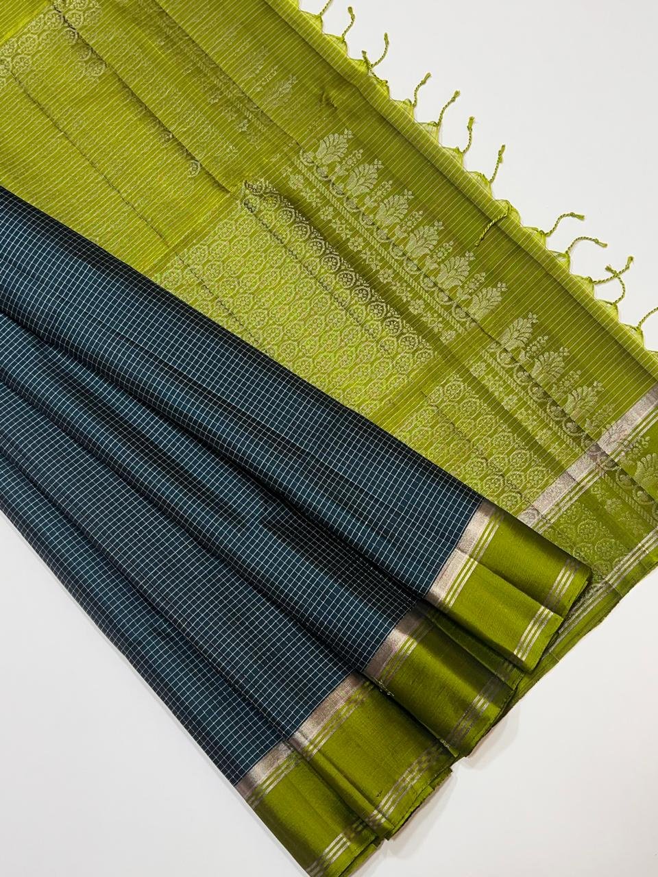 Pure Kanchipuram Silk Saree – Bottle Green & Blue